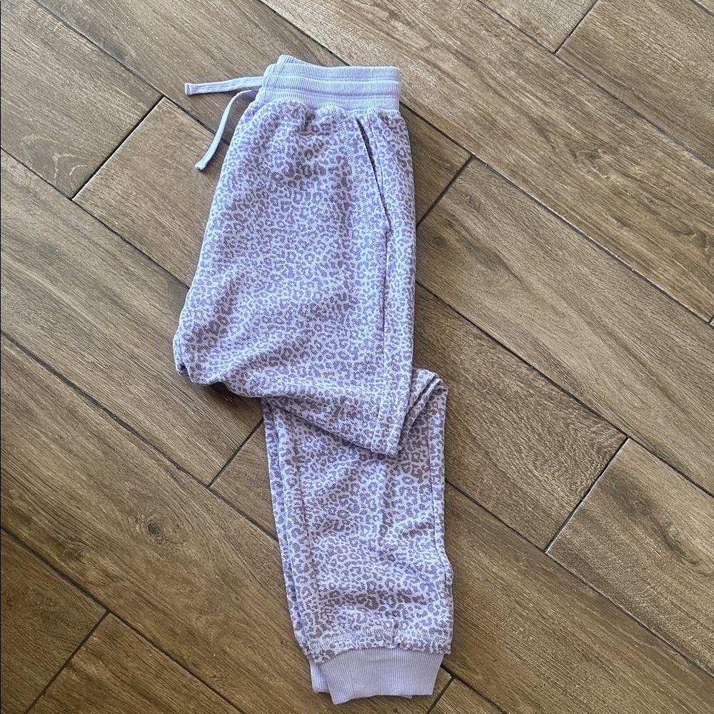Splendid Lavender Leopard-Print Jogger Sweatpants